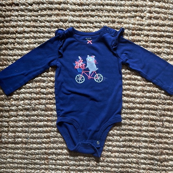 Carters Onesie - Picture 1 of 2